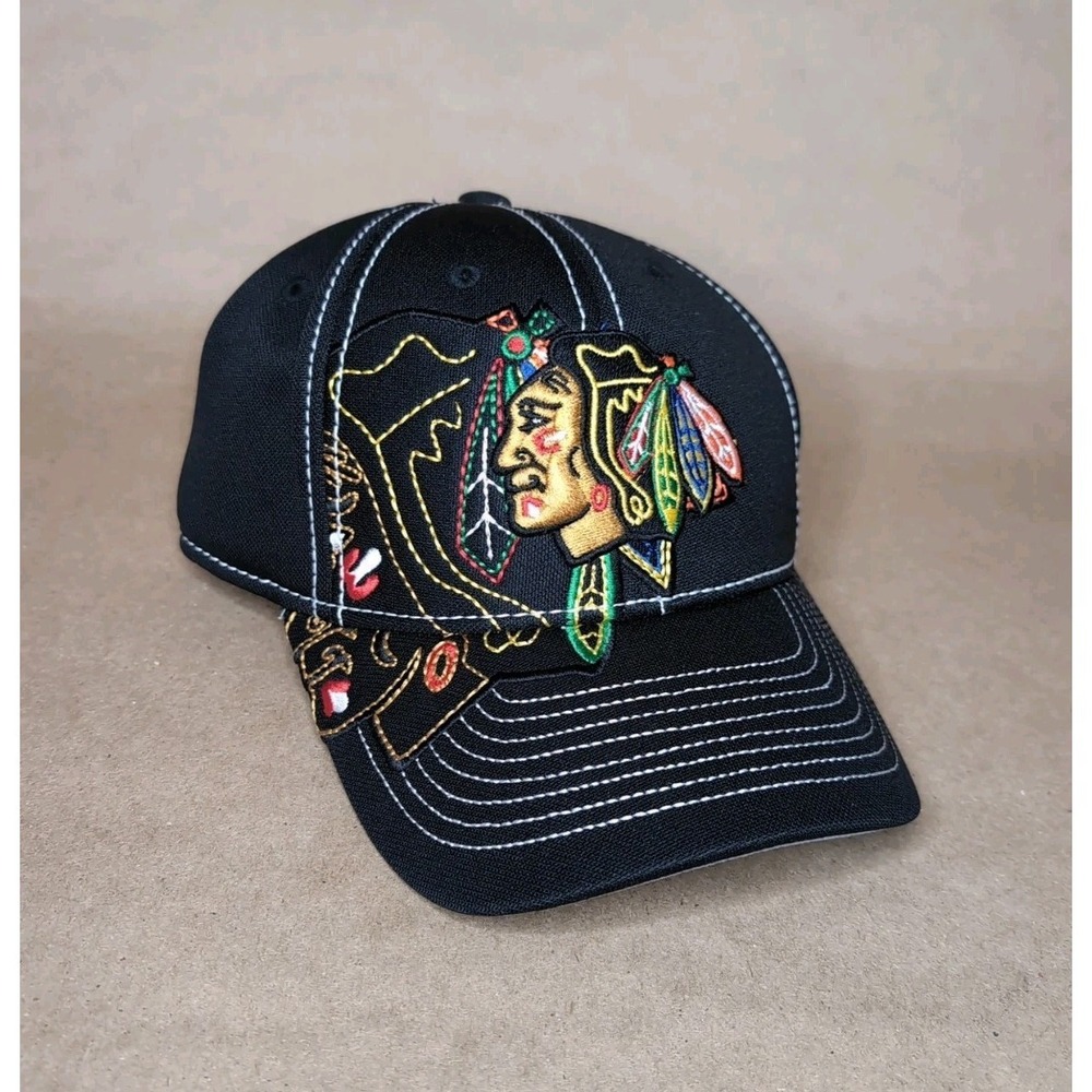 Chicago Blackhawks Size S/M 2013 NHL Stanley Cup Finals Center Ice Reebok Hat